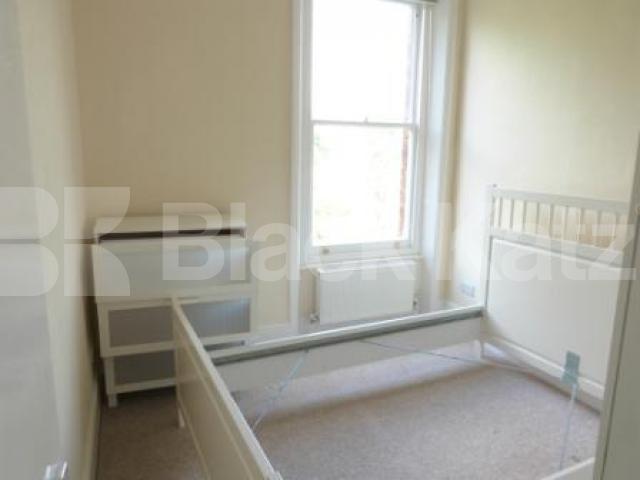 			1 Bedroom, 1 bath, 1 reception Flat			 Avenue Road, CROUCH END/ HIGHGATE N6