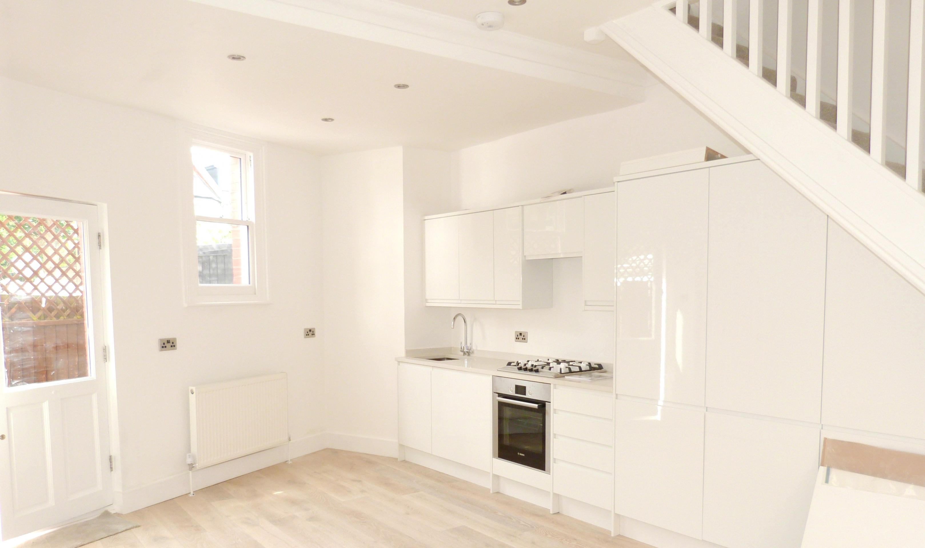 			NEW INSTRUCTION (Private Garden), 2 Bedroom, 1 bath, 1 reception Flat			 Walm Lane, KILBURN NW2
