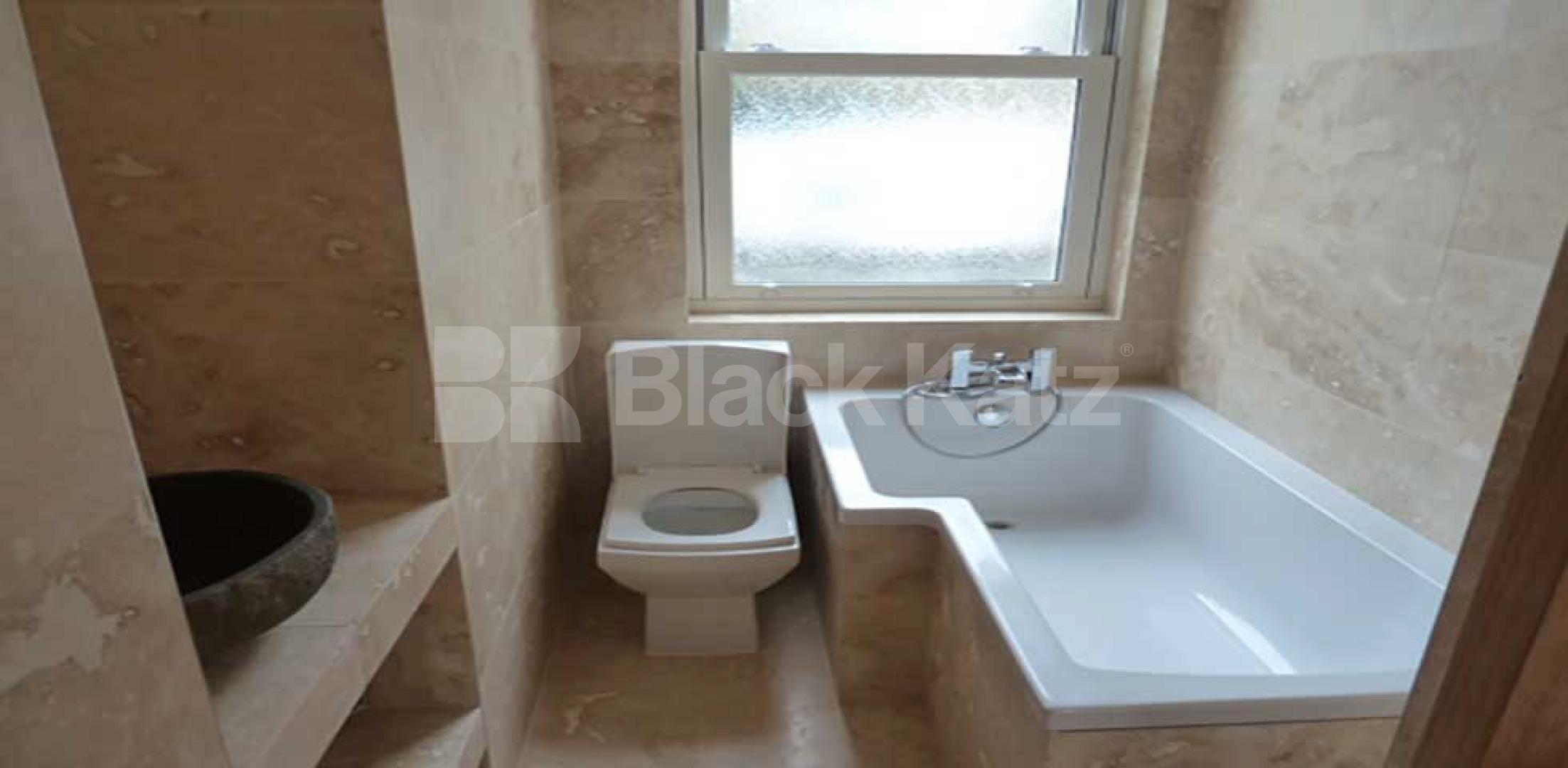 Recently refurbished one bed in kings cross zone 1 Kings Cross Road, Kings Cross