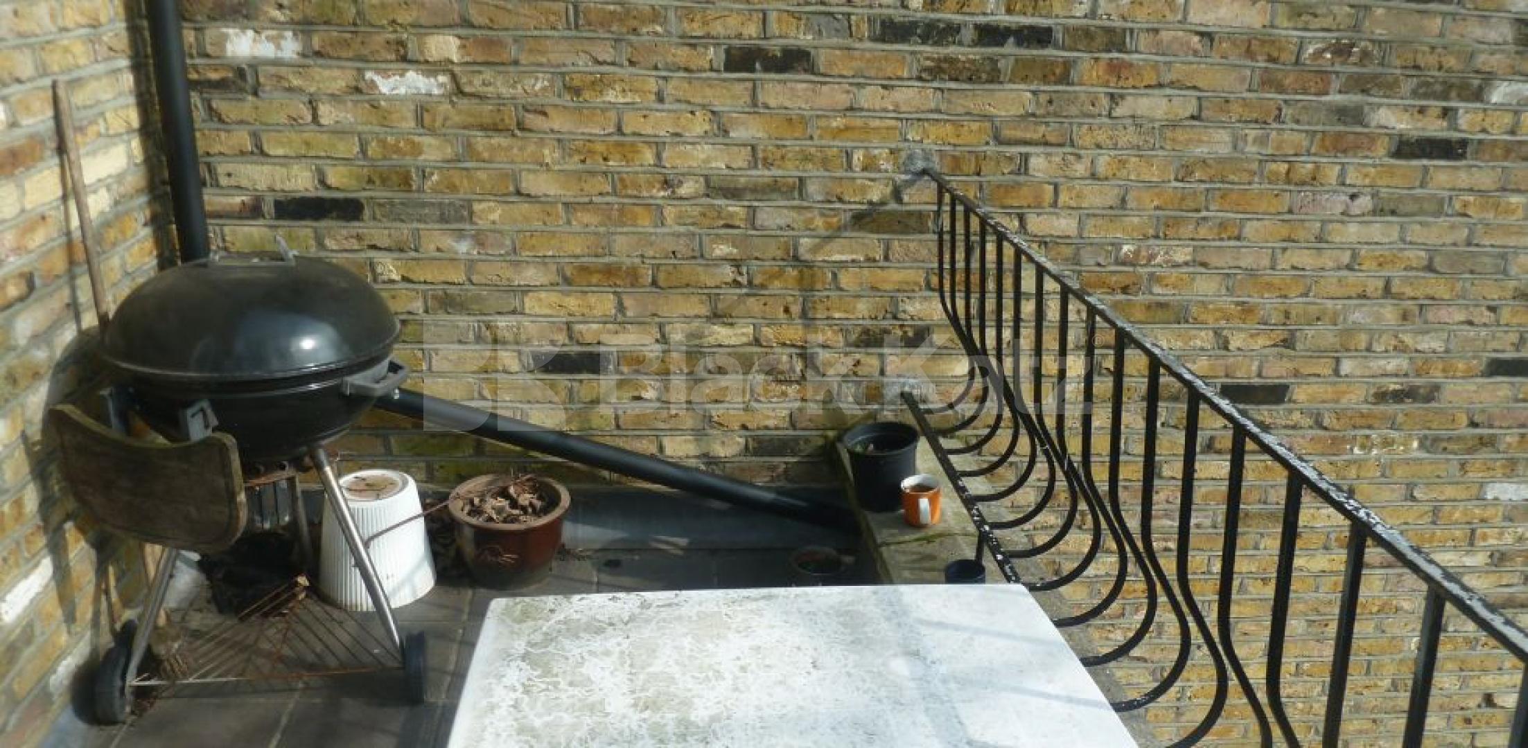 			LET AGREED, 2 Bedroom, 1 bath, 1 reception Flat			 Digby Crescent, FINSBURY PARK-CLISSOLD PARK-HIGHBURY