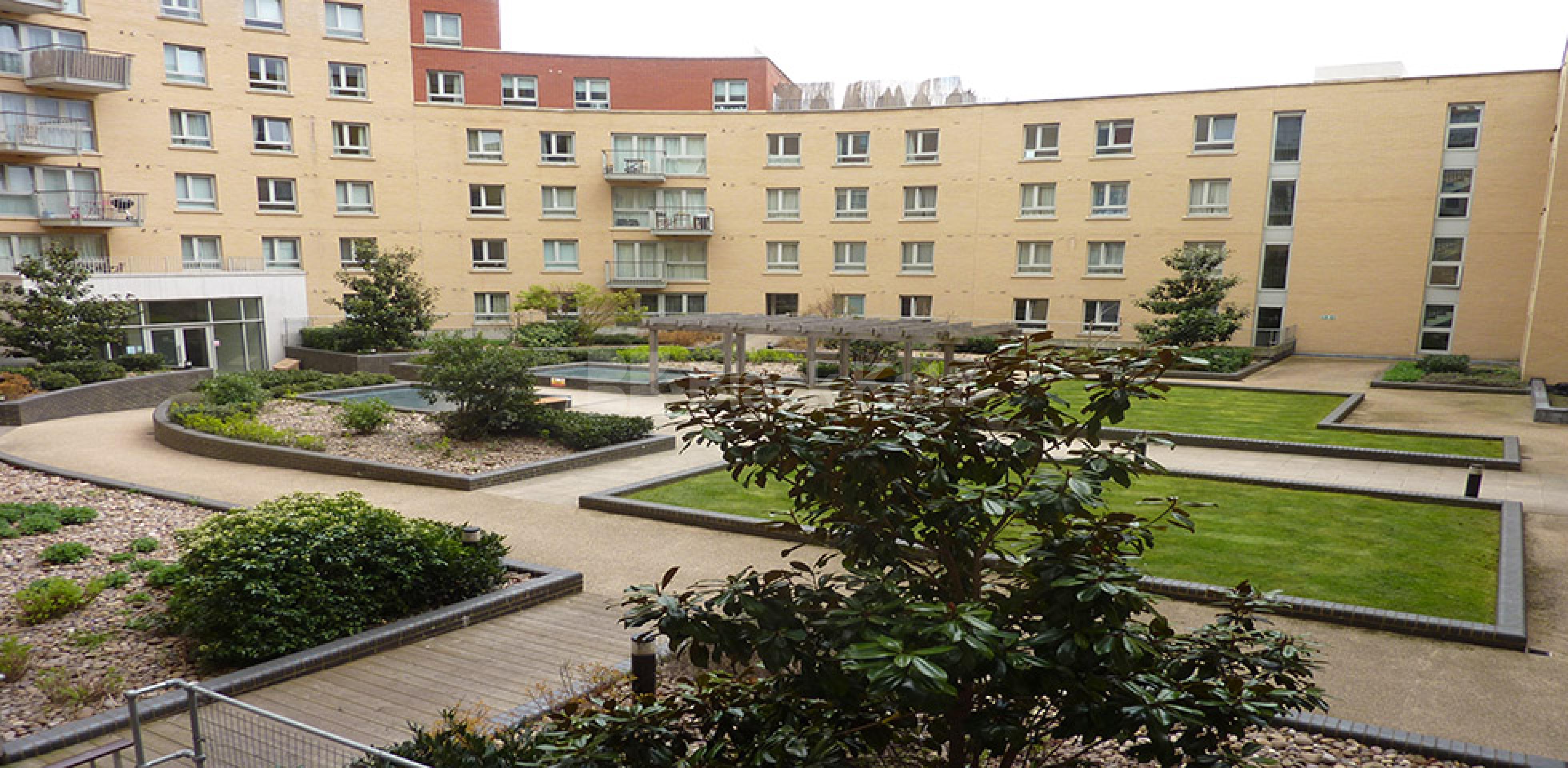 			NEW INSTRUCTION, 1 Bedroom, 1 bath, 1 reception Flat			 Eden Grove, HOLLOWAY N7