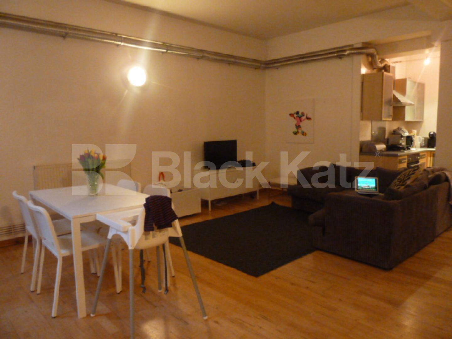 			WAREHOUSE CONVERSION, 2 Bedroom, 1 bath, 1 reception Flat			 Henshall Street, ISLINGTON/CANONBURY