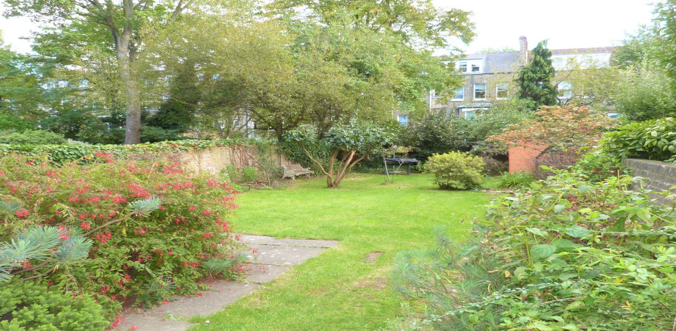 			2 Bedroom, 1 bath, 1 reception Flat			 Anson Road , WILLESDEN GREEN