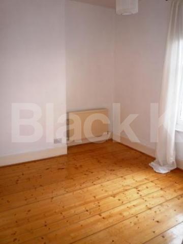 			2 Bedroom, 1 bath, 1 reception Flat			 Haringey Park, Crouch End