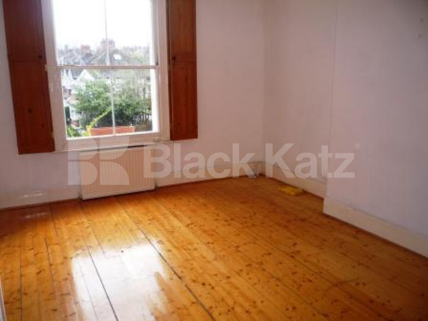 			2 Bedroom, 1 bath, 1 reception Flat			 Haringey Park, Crouch End