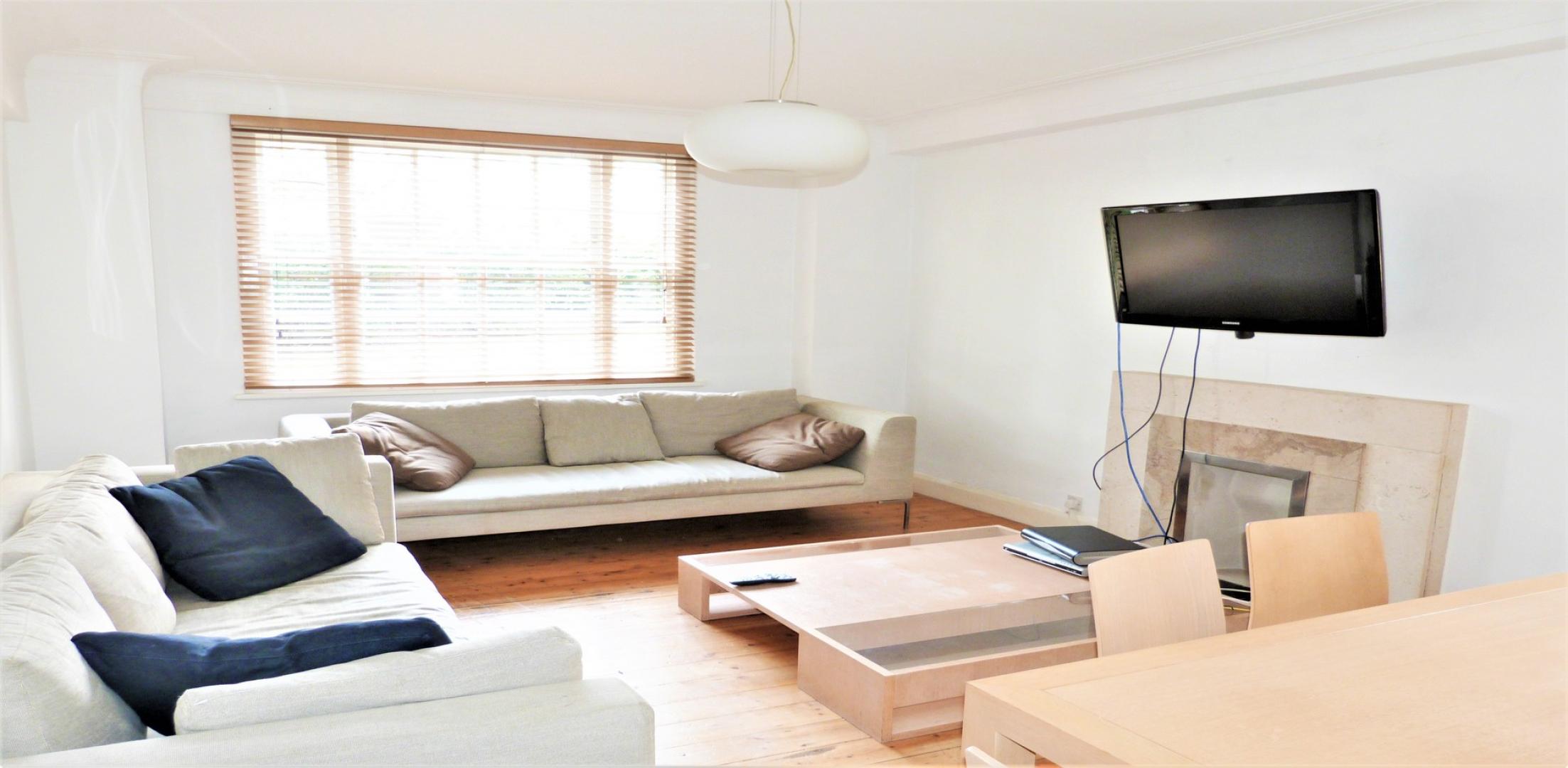			NEW INSTRUCTION, 2 Bedroom, 1 bath, 1 reception Flat			 Eton College Road, BELSIZE PARK