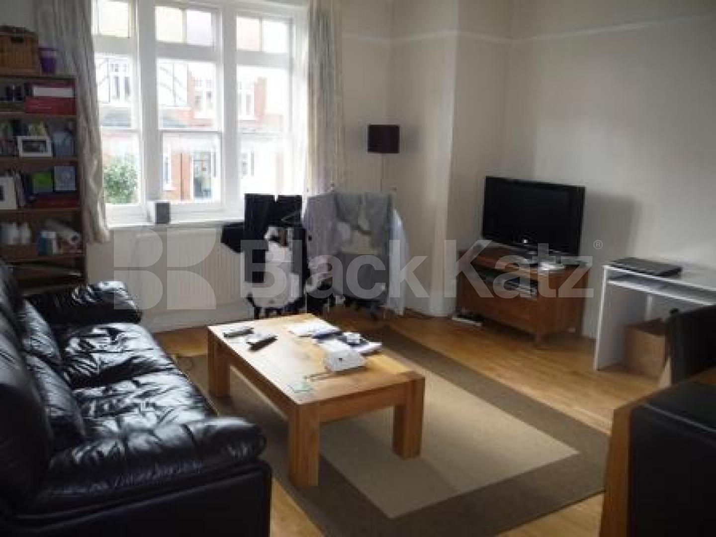 			1 Bedroom, 1 bath, 1 reception Flat			 Berkeley Road, CROUCH END