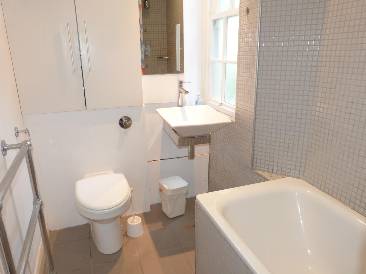 			Let, 2 Bedroom, 1 bath, 1 reception Flat			 Eton College Road, BELSIZE PARK