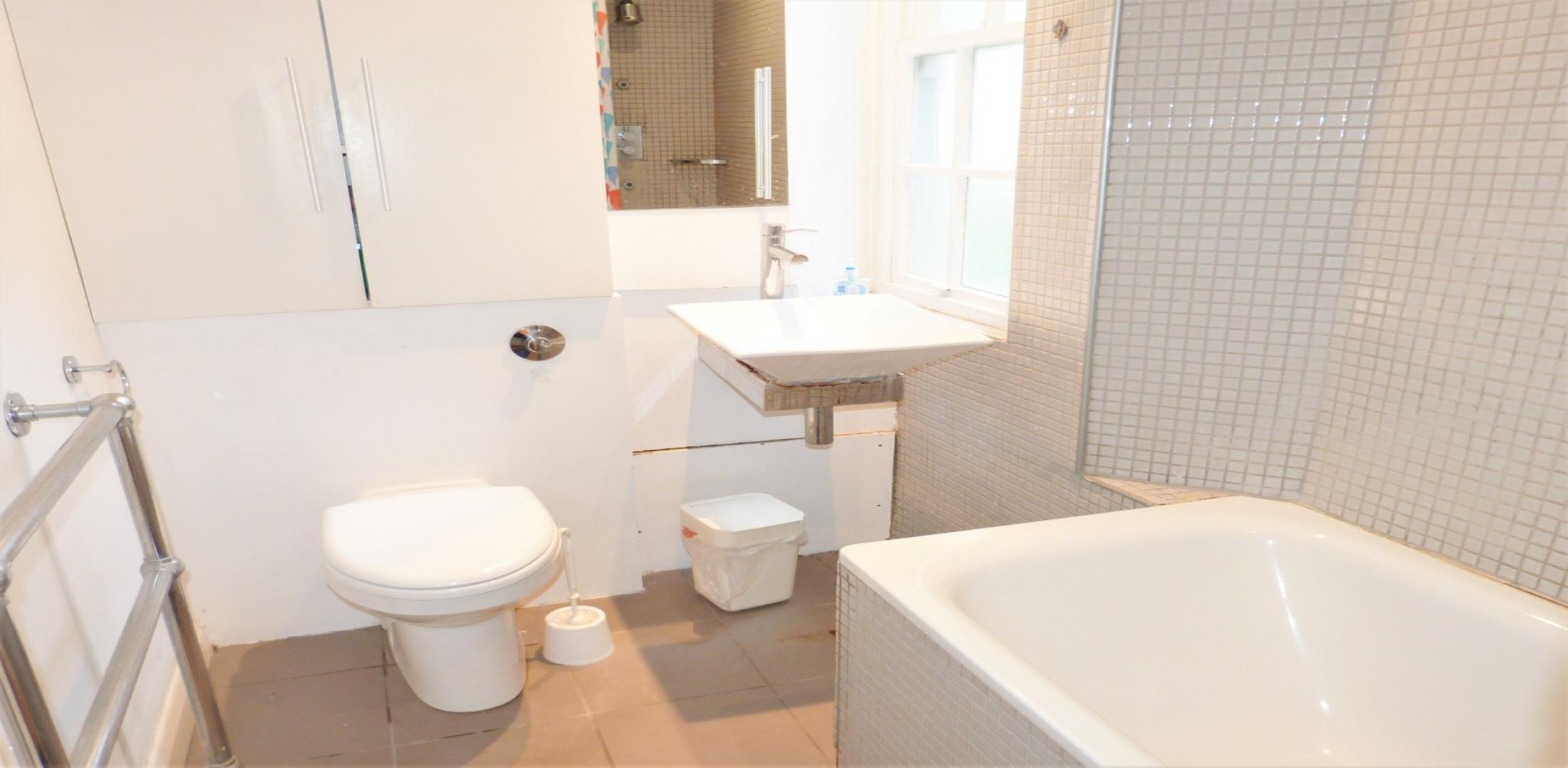 			NEW INSTRUCTION, 2 Bedroom, 1 bath, 1 reception Flat			 Eton College Road, BELSIZE PARK