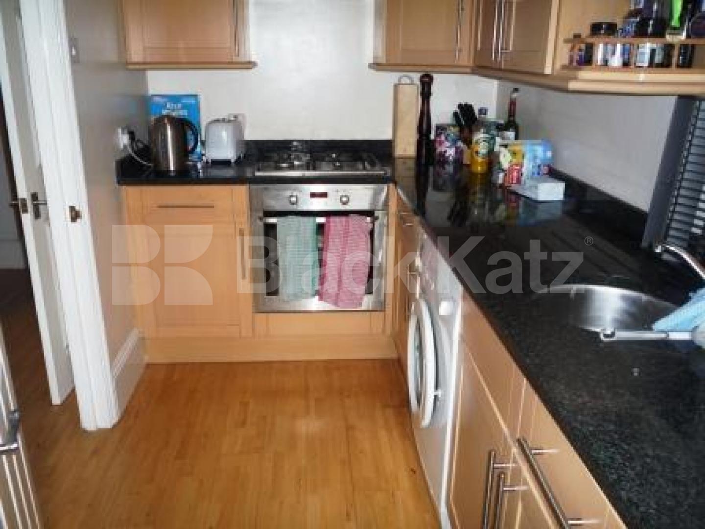 			1 Bedroom, 1 bath, 1 reception Flat			 Berkeley Road, CROUCH END