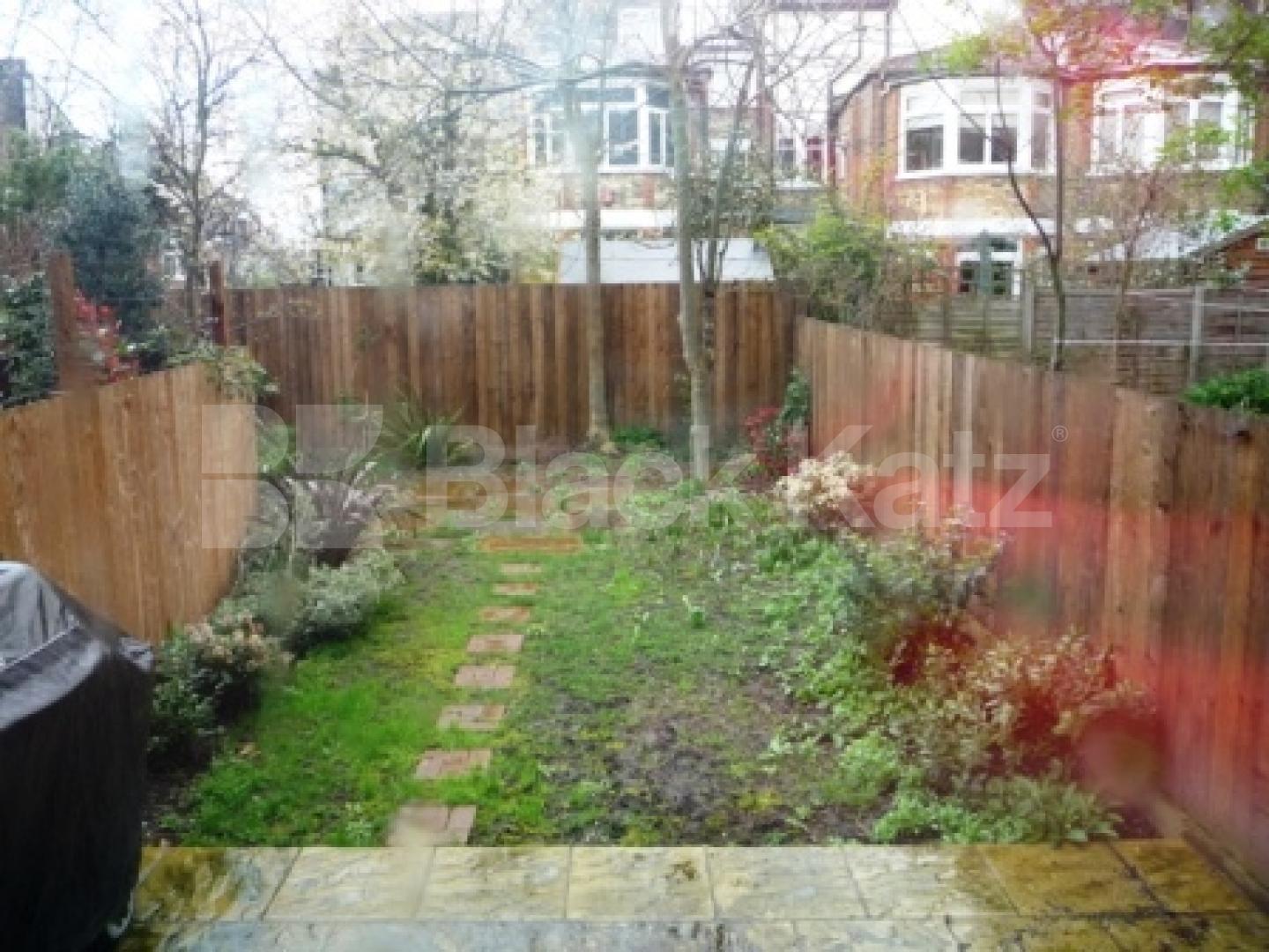 			2 Bedroom, 1 bath, 1 reception Ground Floor Flat			 Elder Avenue, CROUCH END