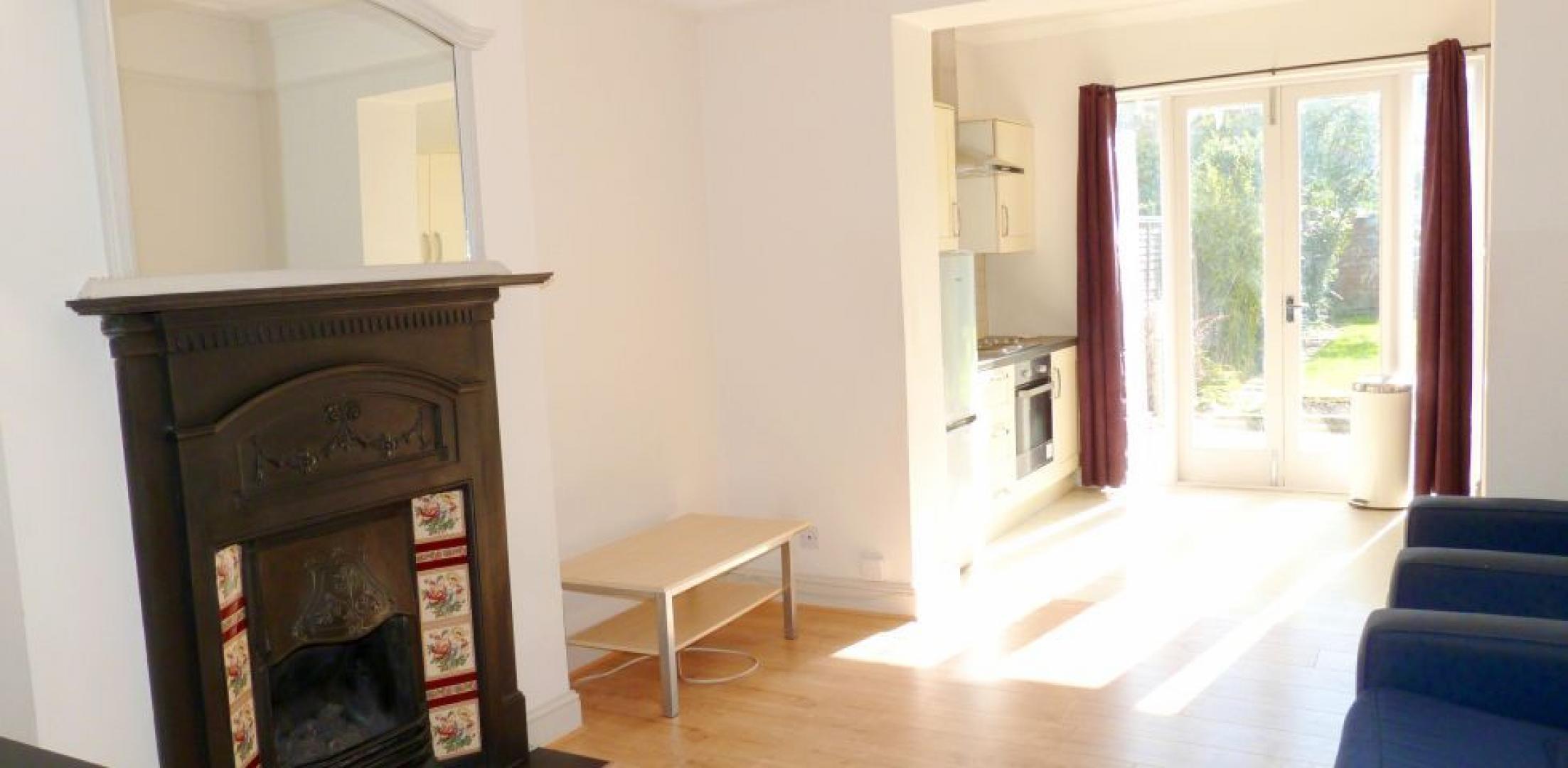 			PRIVATE GARDEN, 2 Bedroom, 1 bath, 1 reception Flat			 Somerton Road, CRICKLEWOOD