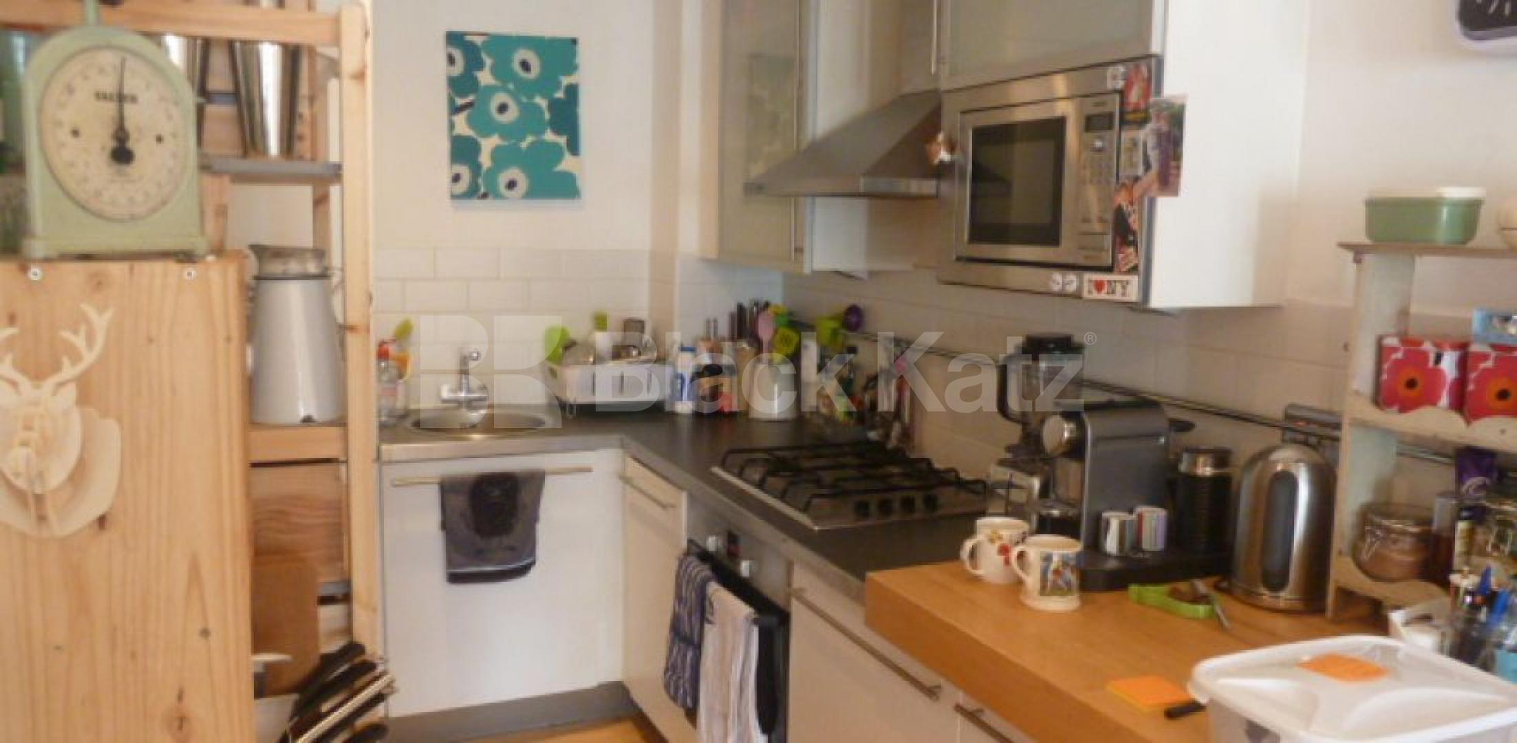 			GREAT 1 BEDROOM FLAT IN THE HEART OF CLERKENWELL, 1 Bedroom, 1 bath, 1 reception Flat			 Turnmill Street, CLERKENWELL-FARRINGDON-BARBICAN