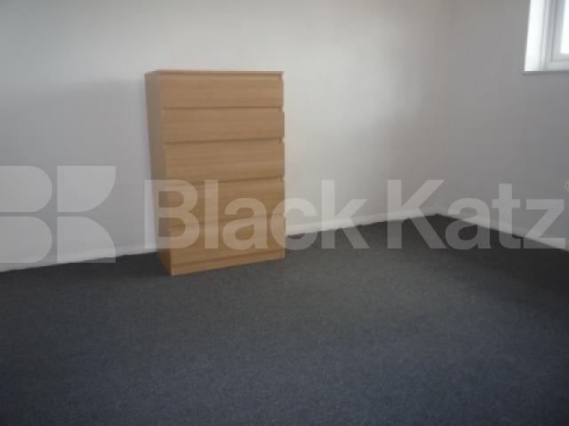 			2 Bedroom, 1 bath, 1 reception Flat			 Coppets Road, MUSWELL HILL