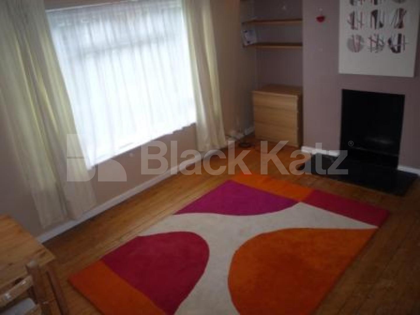 			2 Bedroom, 1 bath, 1 reception Flat			 Coppets Road, MUSWELL HILL