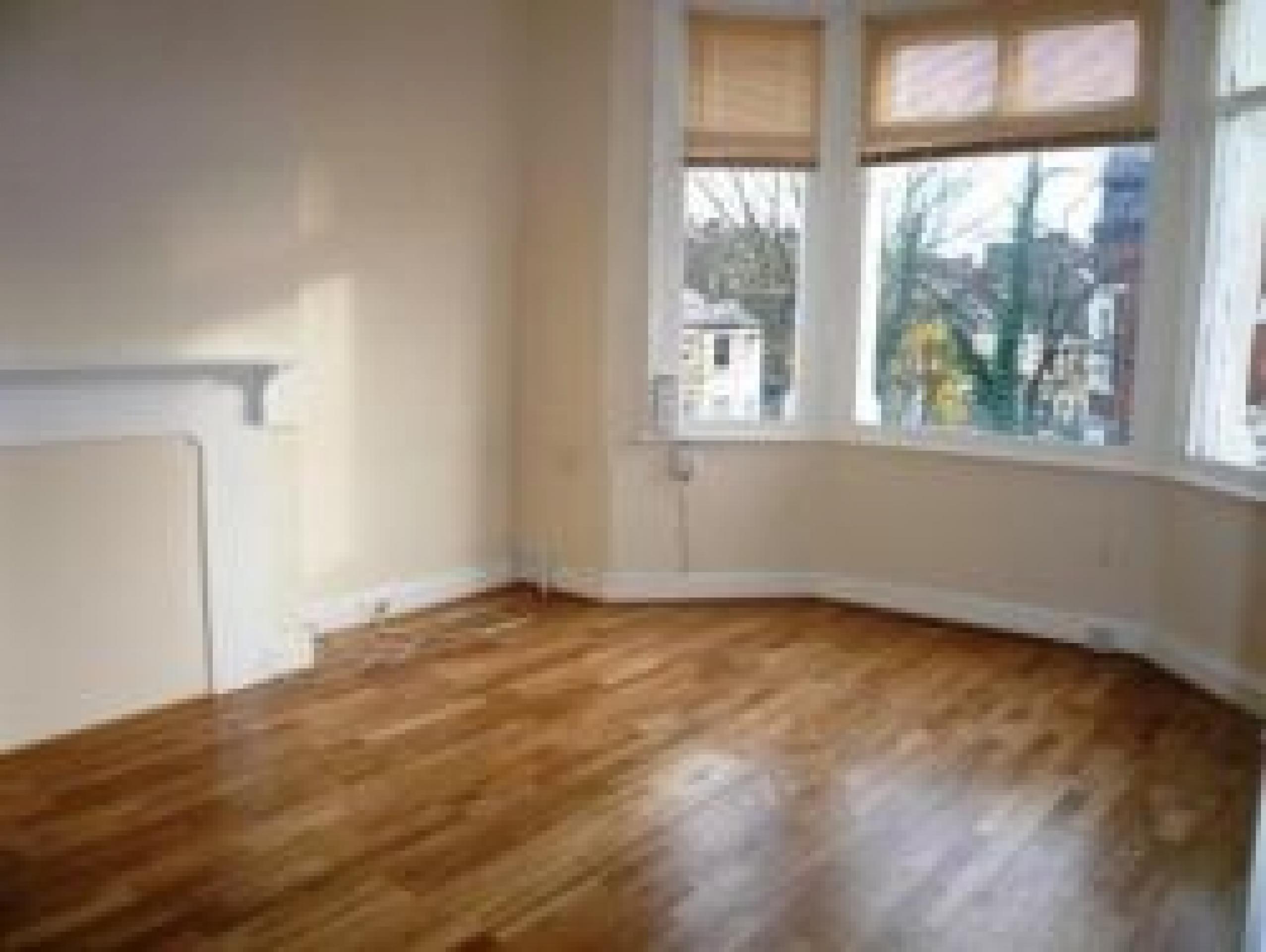 			NEW INSTRCUTION!, 2 Bedroom, 1 bath, 1 reception Flat			 Sherriff Road, WEST HAMPSTEAD NW6