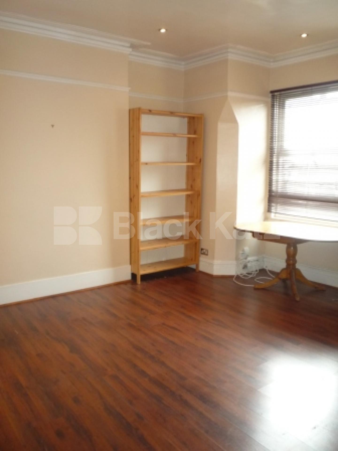 			ROOF TERRACE, 3 Bedroom, 1 bath, 1 reception Flat			 Uplands Road, CROUCH END N8 N8