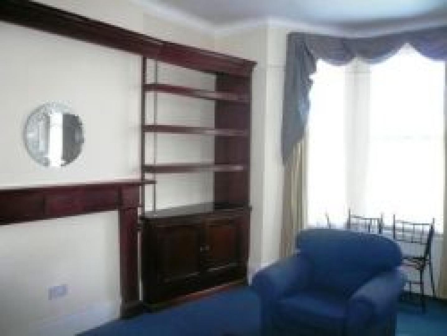 			2 Bedroom, 1 bath, 1 reception Flat			 Claremont Road, CRICKLEWOOD