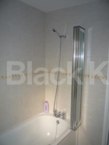 			3 Bedroom, 1 bath, 1 reception Flat			 Colney Hatch Lane, MUSWELL HILL