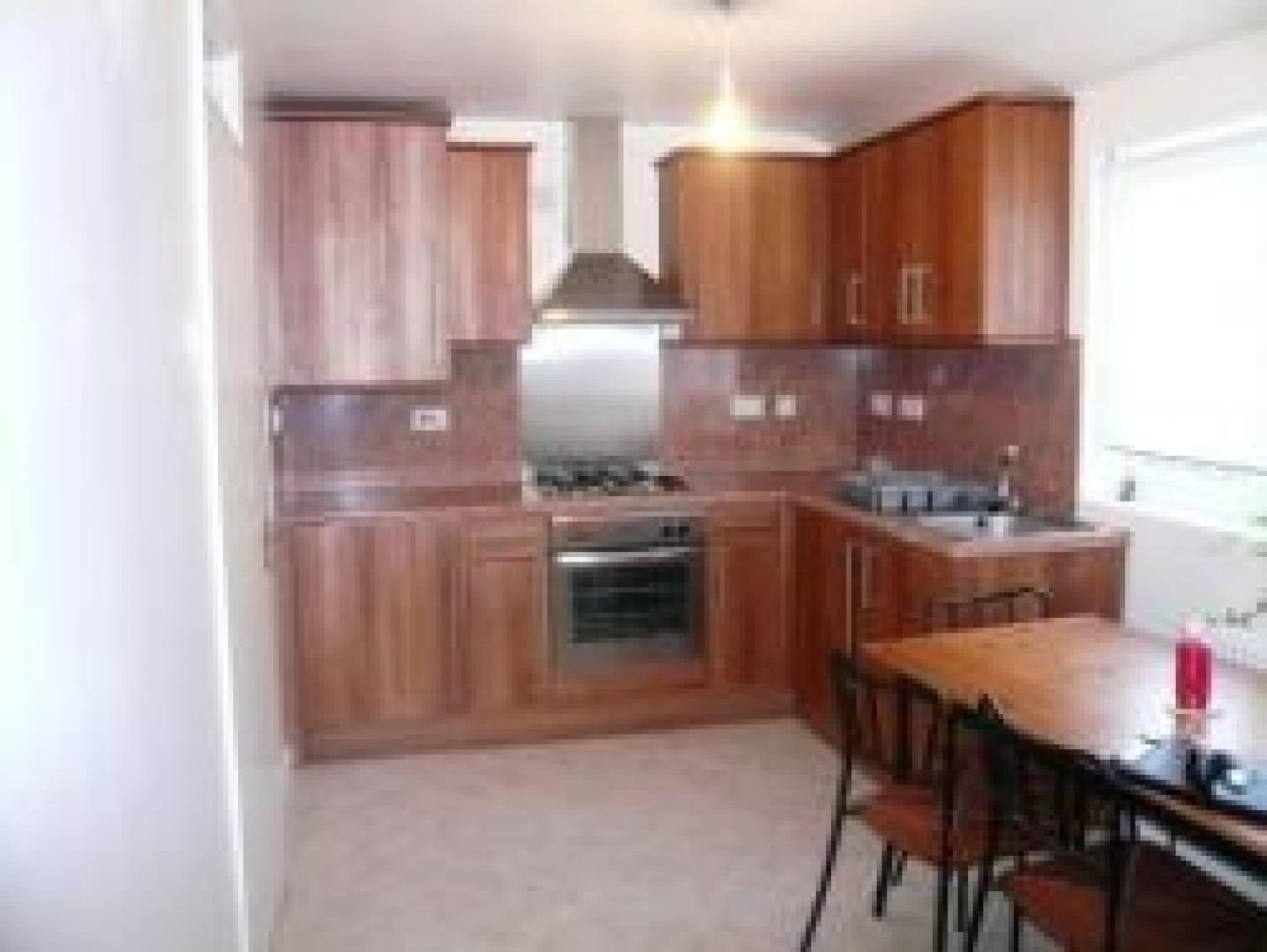			Studio Apartment, 1 bath, 1 reception Flat			 Claremont Road, CRICKLEWOOD