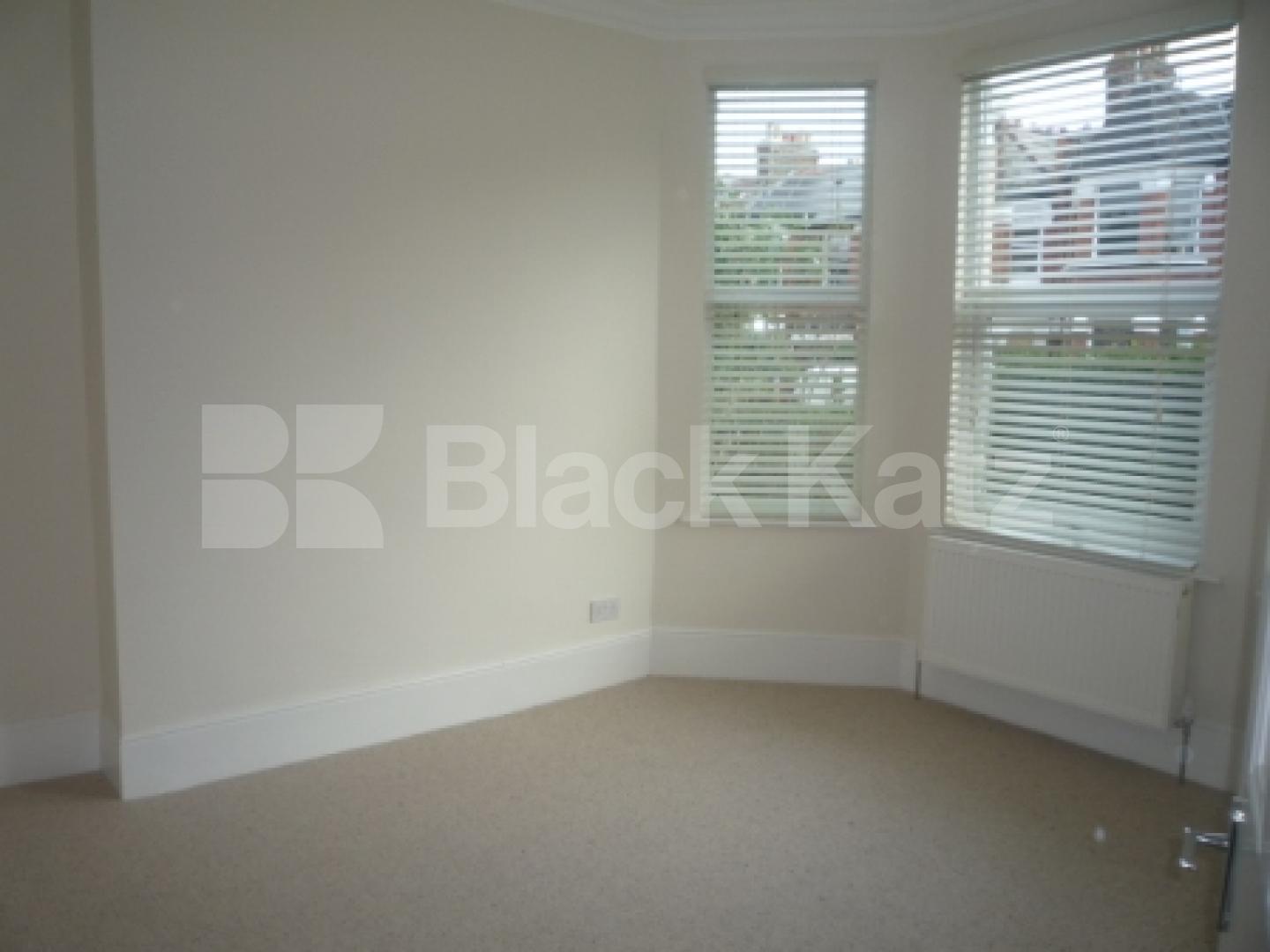 			Fantastic new flat!, 2 Bedroom, 1 bath, 1 reception Ground Floor Flat			 North View Road, CROUCH END