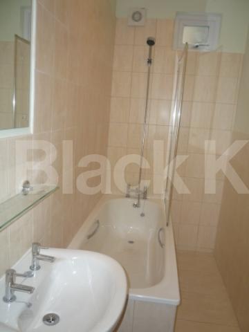 			Fantastic new flat!, 2 Bedroom, 1 bath, 1 reception Ground Floor Flat			 North View Road, CROUCH END