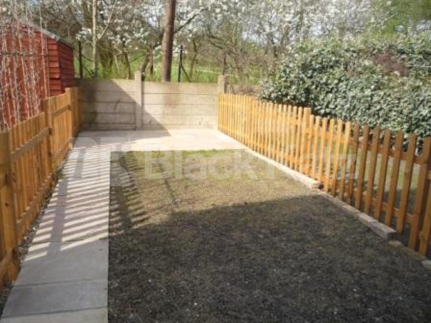 			Fantastic new flat!, 2 Bedroom, 1 bath, 1 reception Ground Floor Flat			 North View Road, CROUCH END