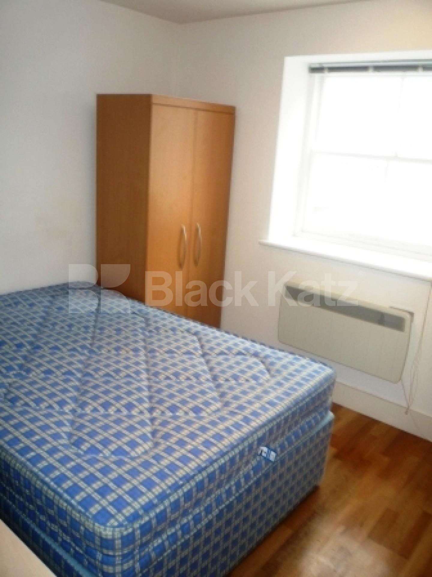 			AMAZING LOCATION!, Studio Apartment, 1 bath, 1 reception Flat			 Avenue Road, Crouch End/Highgate N6