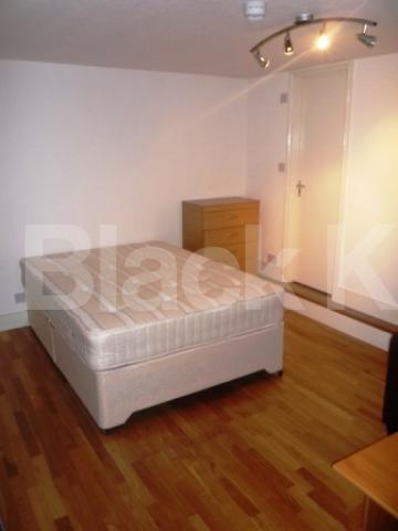 			Studio Apartment, 1 bath, 1 reception Flat			 Avenue Road, HIGHGATE