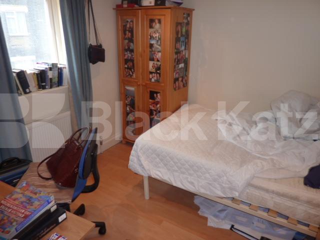 			NEW INSTRUCTION!, 3 Bedroom, 1 bath, 1 reception Flat			 Kings Cross Road, KINGS CROSS