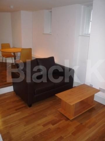 			Studio Apartment, 1 bath, 1 reception Flat			 Avenue Road, HIGHGATE