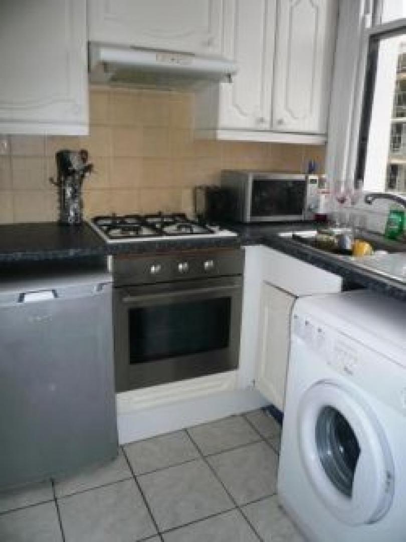 			2 Bedroom, 1 bath, 1 reception Flat			 Priory Park Road, KILBURN