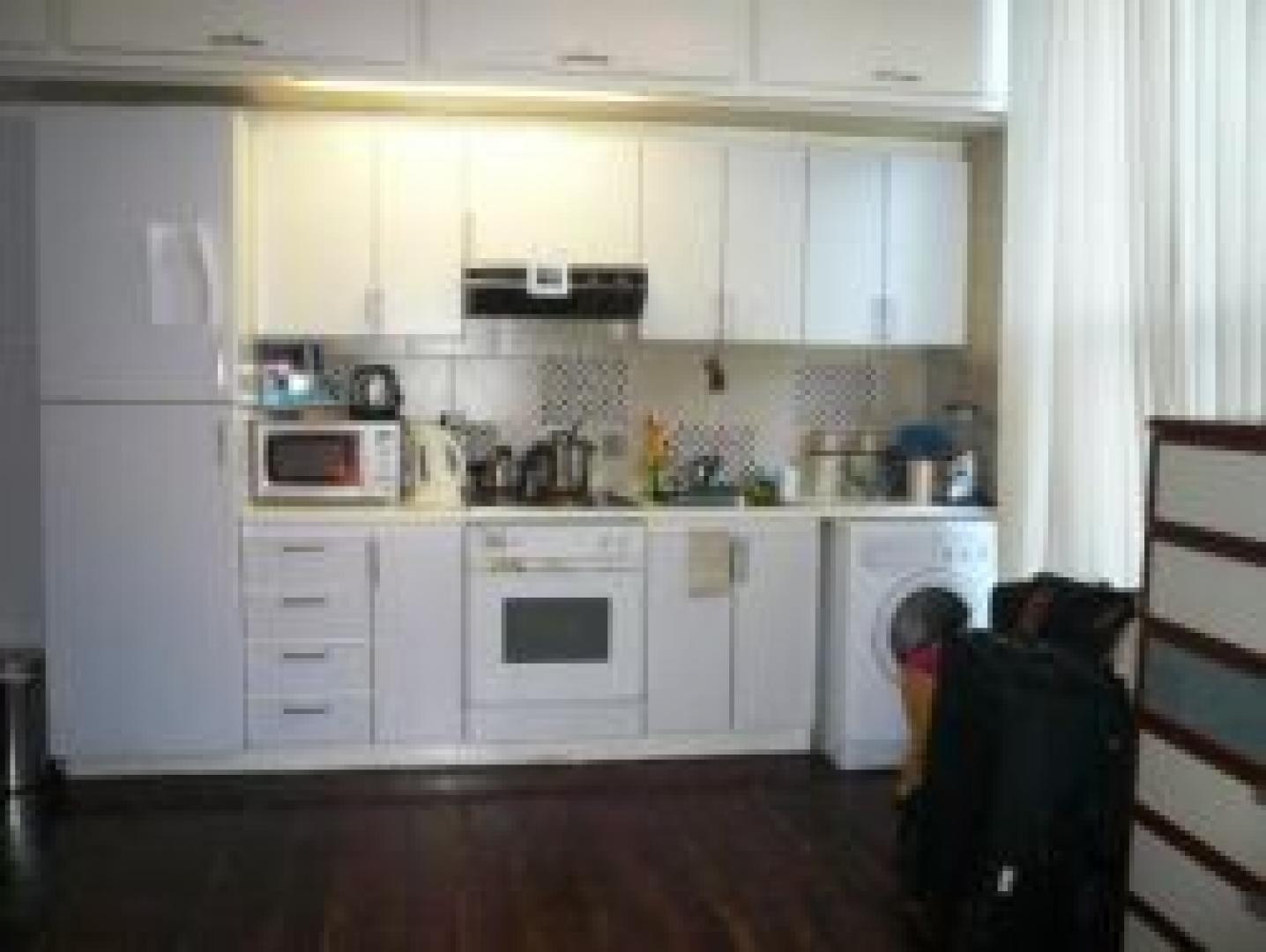 			NEW INSTRUCTION, Studio Apartment, 1 bath, 1 reception Flat			 Lanhill Road, MAIDA VALE