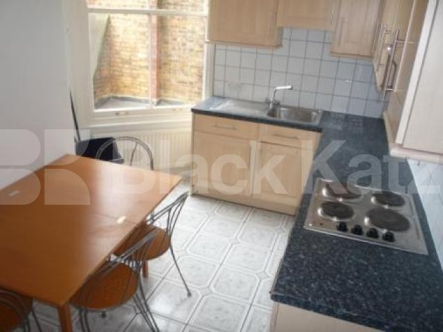 			LET BY BLACK KATZ, 2 Bedroom, 1 bath, 1 reception Flat			 Kings Avenue, MUSWELL HILL
