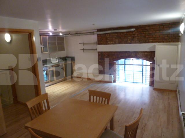 			NEW INSTRUCTION! WAREHOUSE CONVERSION, 1 Bedroom, 1 bath, 1 reception Flat			 Henshall Street, ISLINGTON/CANONBURY