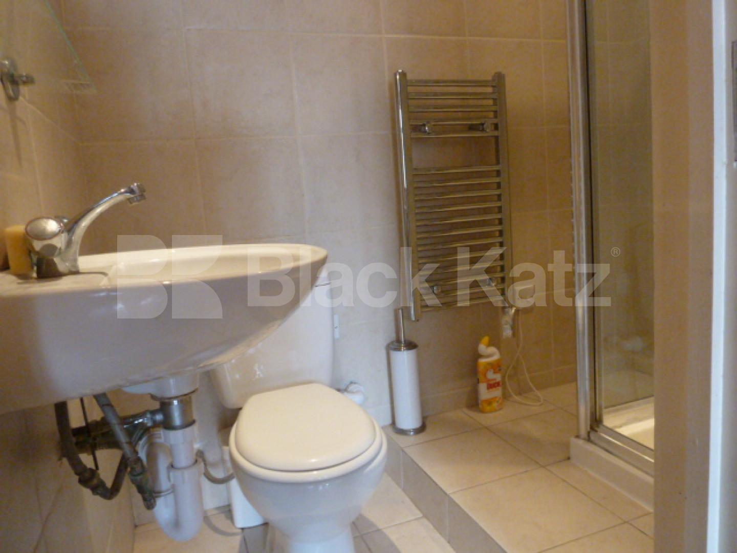 			New Instruction, Studio Apartment, 1 bath, 1 reception Studio			 Greville Street , Hatton Garden/ Farringdon/Holborn