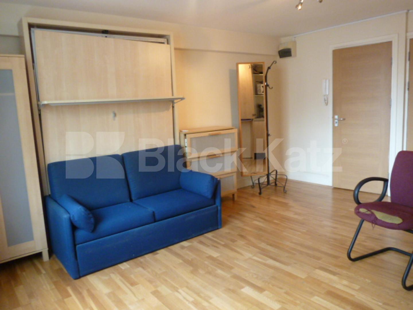 			New Instruction, Studio Apartment, 1 bath, 1 reception Studio			 Greville Street , Hatton Garden/ Farringdon/Holborn