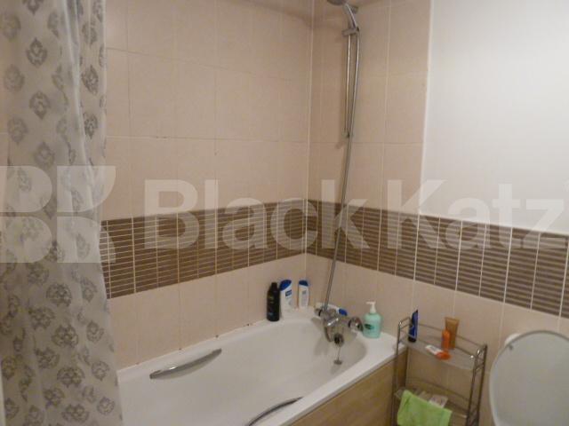 			NEW, 2 Bedroom, 1 bath, 1 reception Apartment			 Murray Grove , OLD STREET