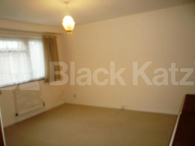 			LET!, 1 Bedroom, 1 bath, 1 reception Serviced Apartments			 Muswell Road, MUSWELL HILL