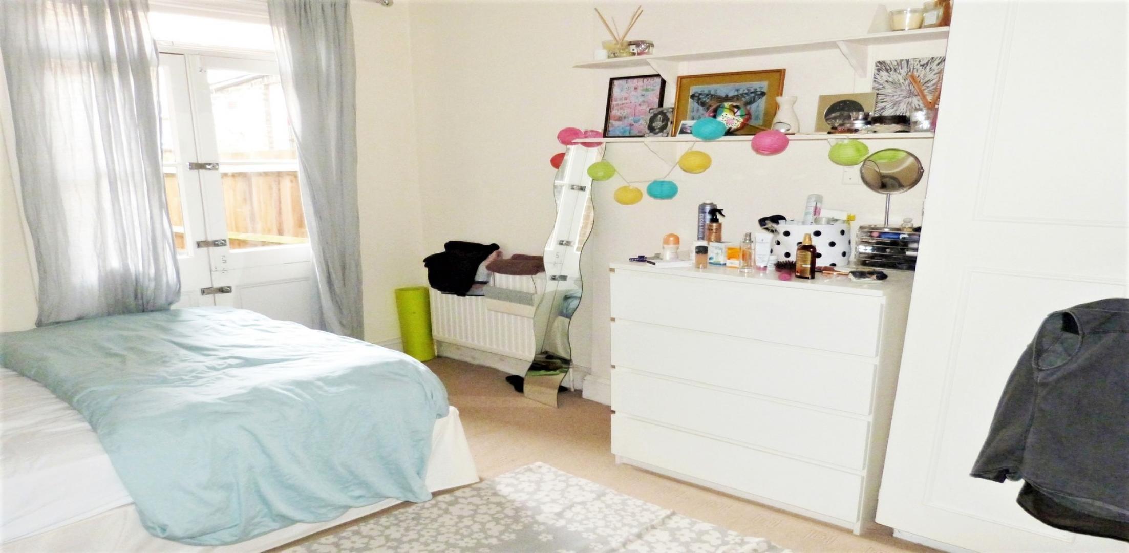 			PRIVATE PATIO GARDEN, 2 Bedroom, 1 bath, 1 reception Flat			 Cotleigh Road, WEST HAMPSTEAD