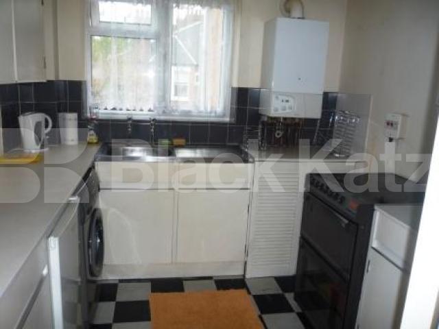 			LET!, 1 Bedroom, 1 bath, 1 reception Serviced Apartments			 Muswell Road, MUSWELL HILL