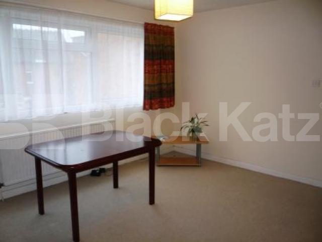 			LET!, 1 Bedroom, 1 bath, 1 reception Serviced Apartments			 Muswell Road, MUSWELL HILL