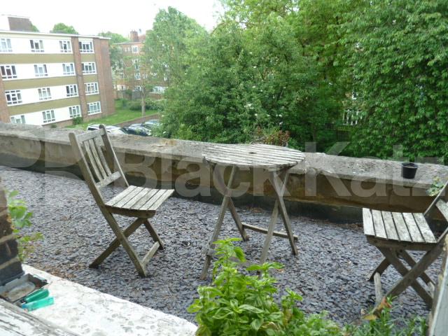 			New Instruction, 1 Bedroom, 1 bath, 1 reception Flat			 Highbury New Park, HIGHBURY 