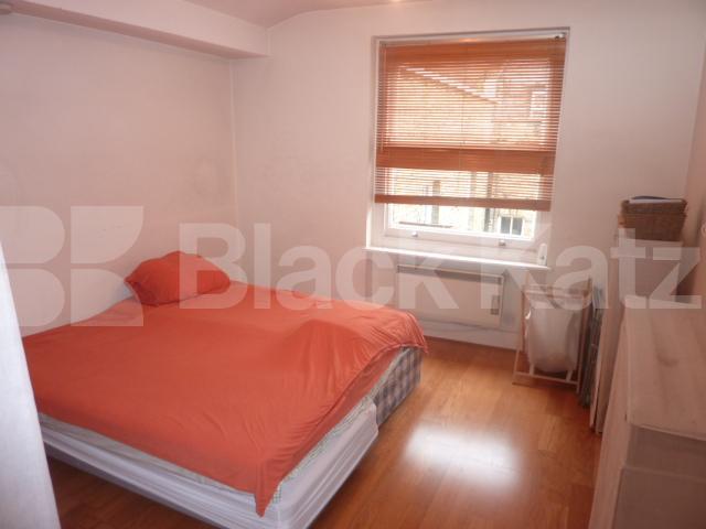 			New Instruction, 2 Bedroom, 1 bath, 1 reception Flat			 Gloucester Gate Mews, Regents Park