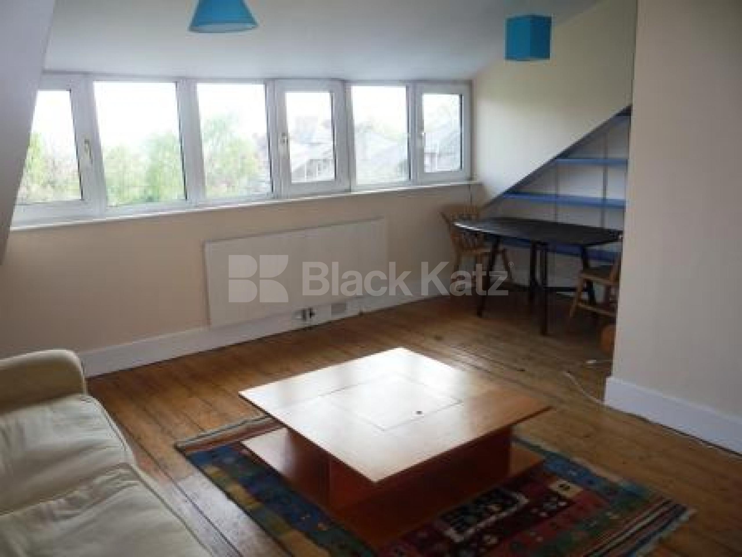 			A MUST SEE!, 2 Bedroom, 1 bath, 1 reception Flat			 Dickenson Road, CROUCH END N8