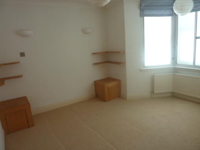 			PRIVATE TERRACE!, 1 Bedroom, 1 bath, 1 reception Flat			 Haverstock Hill, BELSIZE PARK