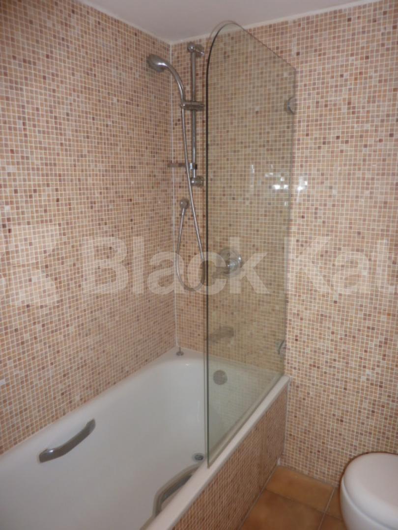 			PRIVATE TERRACE!, 1 Bedroom, 1 bath, 1 reception Flat			 Haverstock Hill, BELSIZE PARK