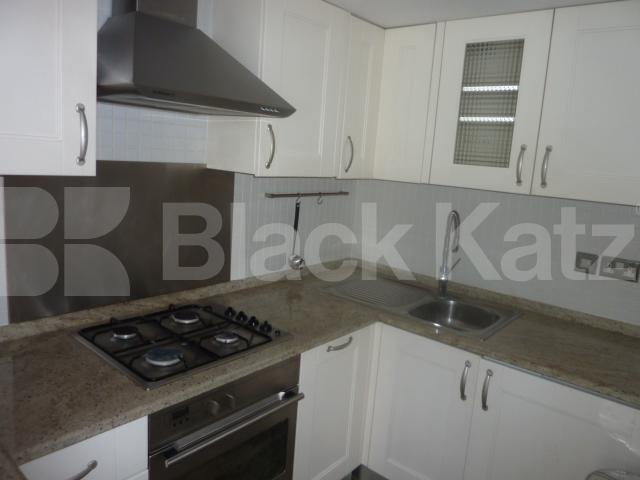 			PRIVATE TERRACE!, 1 Bedroom, 1 bath, 1 reception Flat			 Haverstock Hill, BELSIZE PARK