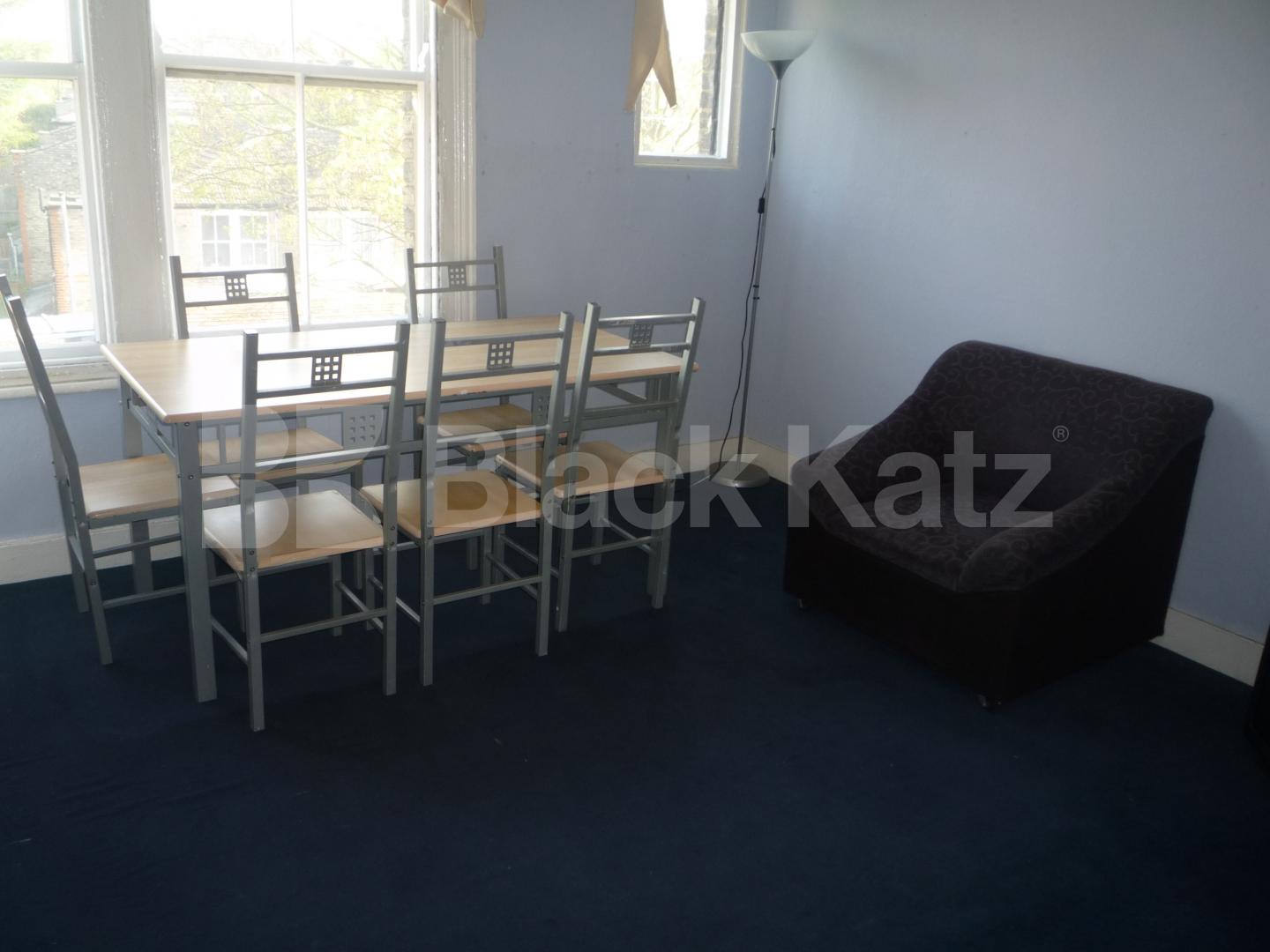 			3 Bedroom, 1 bath, 1 reception Flat			 Alexandra Park Road, MUSWELL HILL