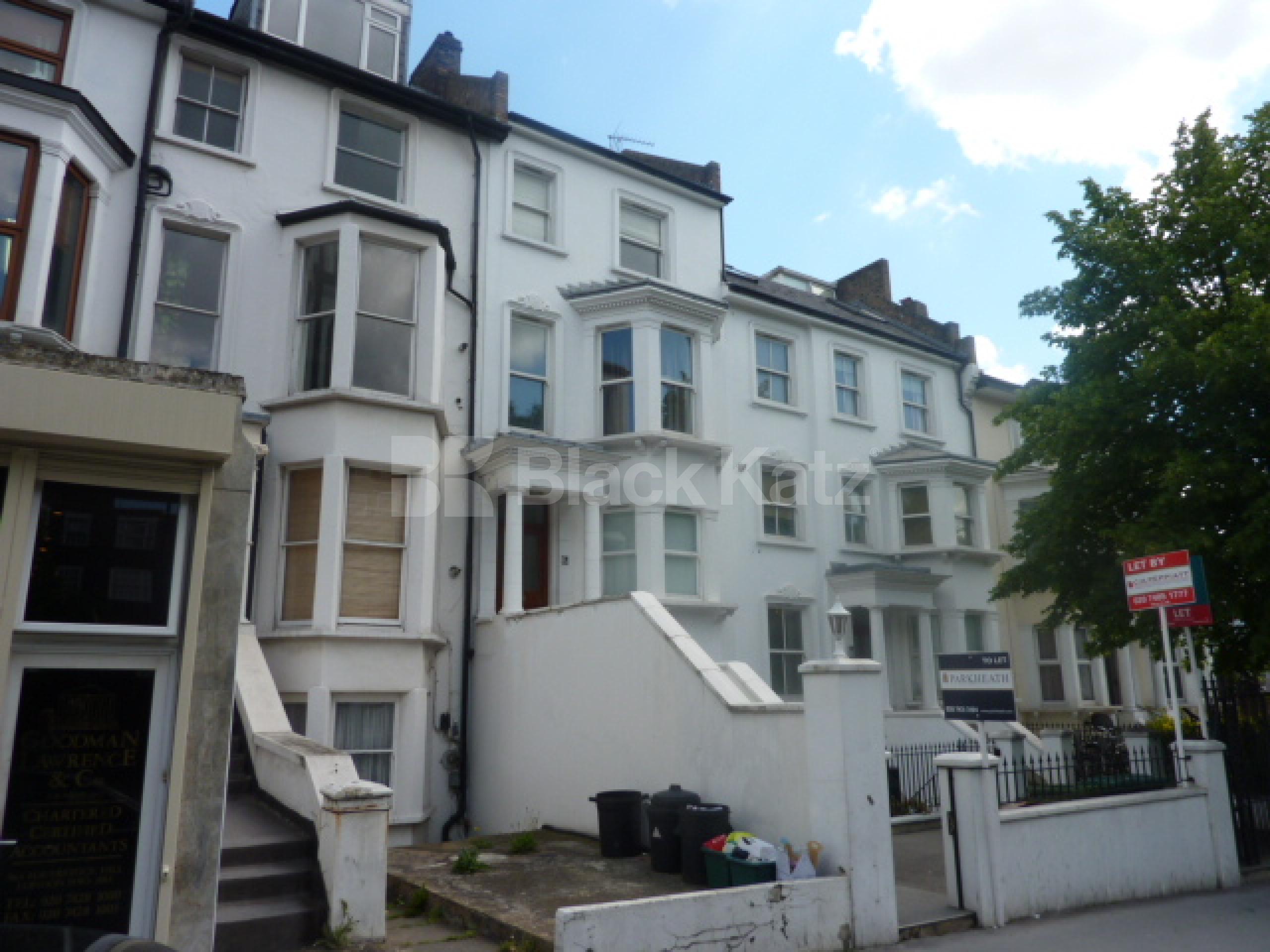 			PRIVATE TERRACE!, 1 Bedroom, 1 bath, 1 reception Flat			 Haverstock Hill, BELSIZE PARK NW3
